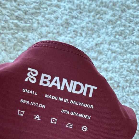 Bandit Running Women's Gridlock Burgundy Sports Bra - Picture 6 of 7